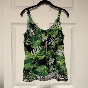 White House Black Market The Ultimate Reversible top Small Hot Spots Black /ECRU